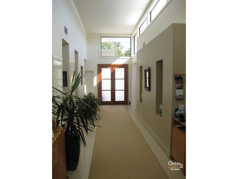 7101 Riverview Crescent, Sanctuary Cove QLD 4212