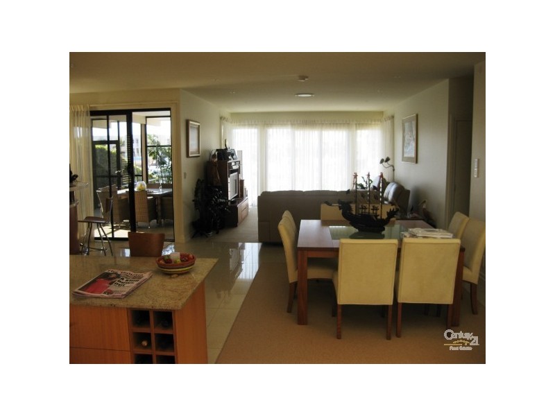 7101 Riverview Crescent, Sanctuary Cove QLD 4212