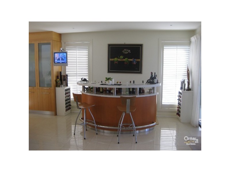 7101 Riverview Crescent, Sanctuary Cove QLD 4212