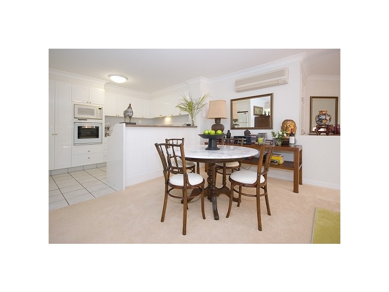 100 Cotlew Street East ADRIANA ADELPHI SPRINGS, Southport QLD 4215