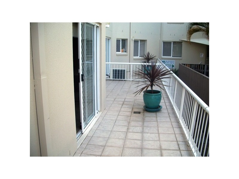 37 Peninsular Drive, Surfers Paradise QLD 4217