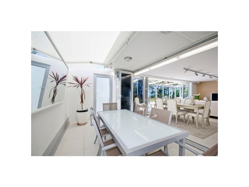 8575 Main Beach Parade GOLDEN SANDS, Main Beach QLD 4217