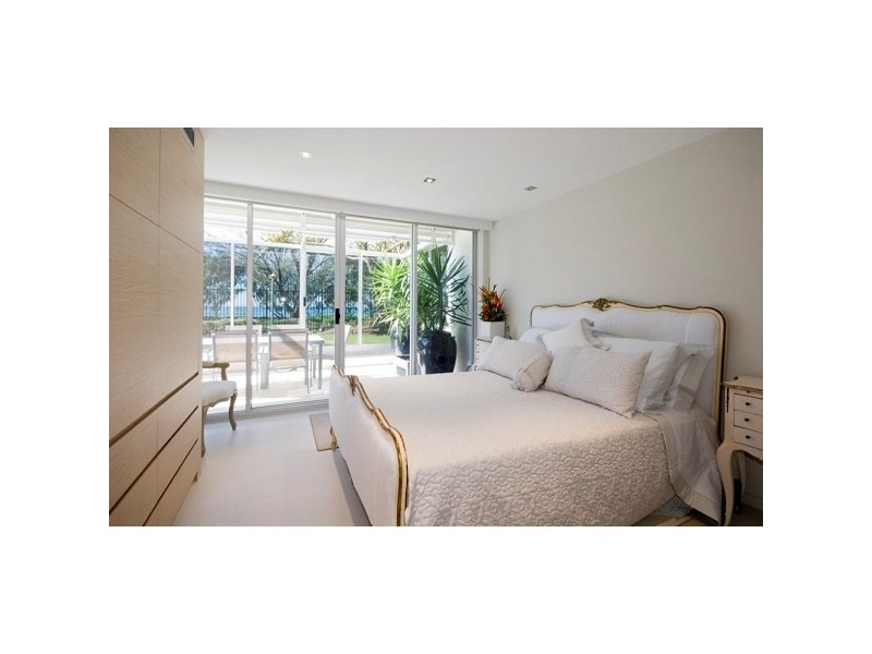 8575 Main Beach Parade GOLDEN SANDS, Main Beach QLD 4217