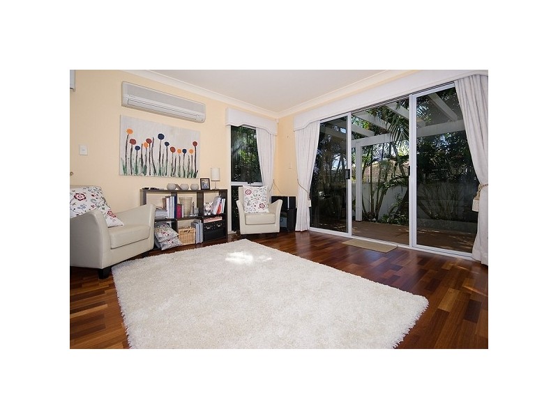 100 Cotlew Street East   ADRIANA  ADELPHI SPRINGS, Southport QLD 4215