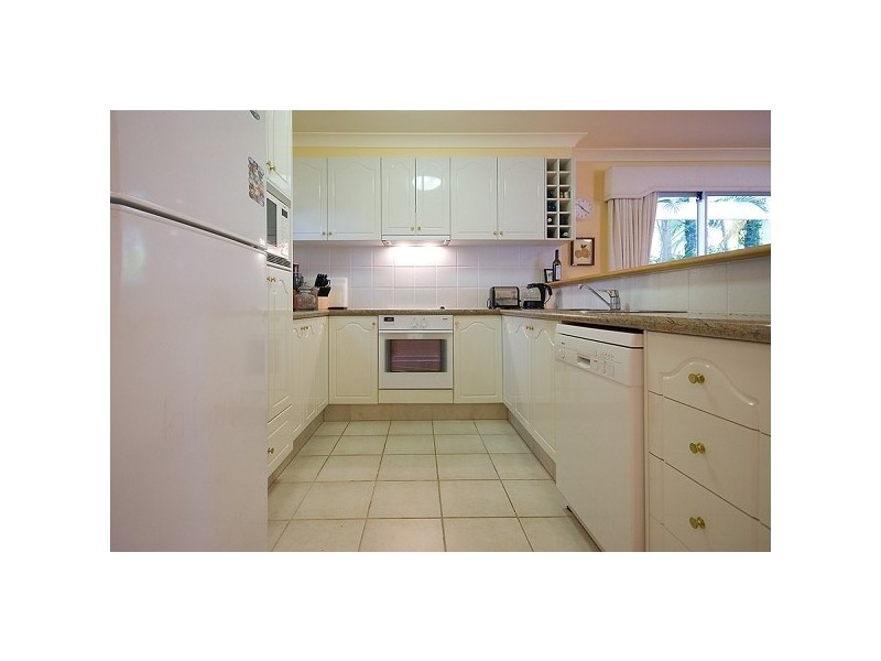 100 Cotlew Street East   ADRIANA  ADELPHI SPRINGS, Southport QLD 4215