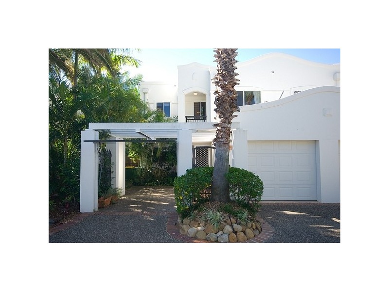 100 Cotlew Street East   ADRIANA  ADELPHI SPRINGS, Southport QLD 4215