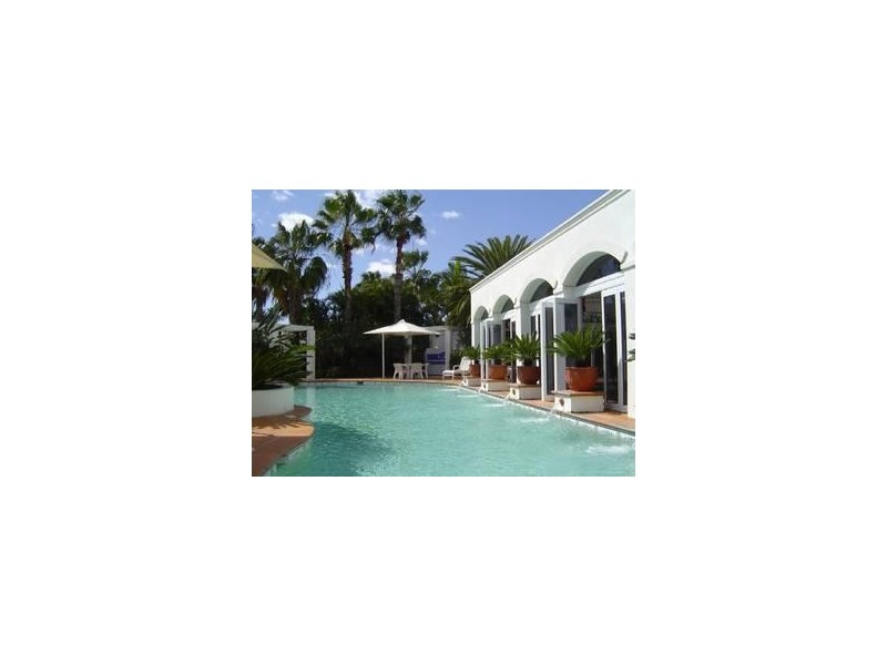 100 Cotlew Street East   ADRIANA  ADELPHI SPRINGS, Southport QLD 4215