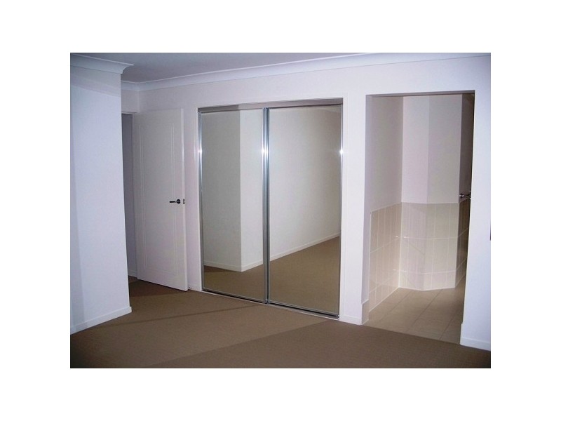 11 Rosalie Crt, Gaven QLD 4211