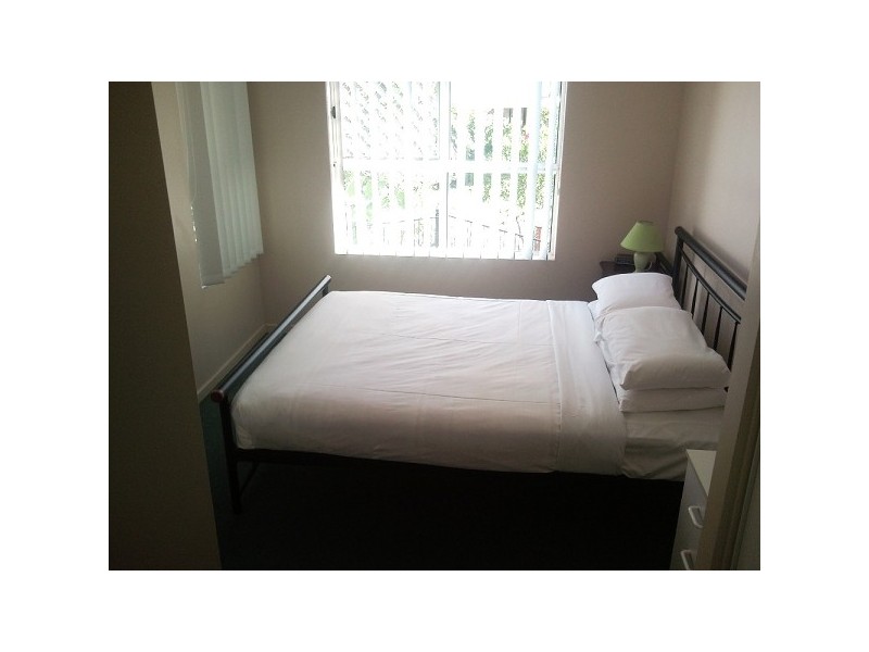 43 Cypress Avenue, Surfers Paradise QLD 4217