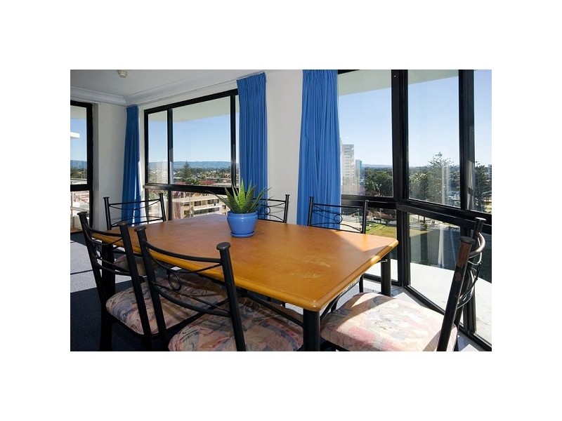 70 Remembrance Dr SURFERS PLAZA, Surfers Paradise QLD 4217