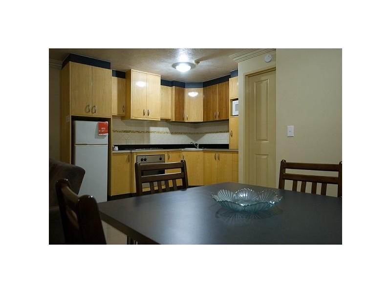 38 Enderley Avenue, Surfers Paradise QLD 4217