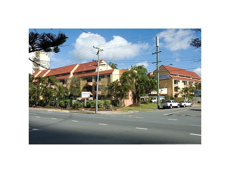 38 Enderley Avenue, Surfers Paradise QLD 4217