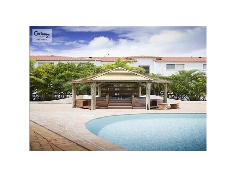 106 Marine Parade, Southport QLD 4215