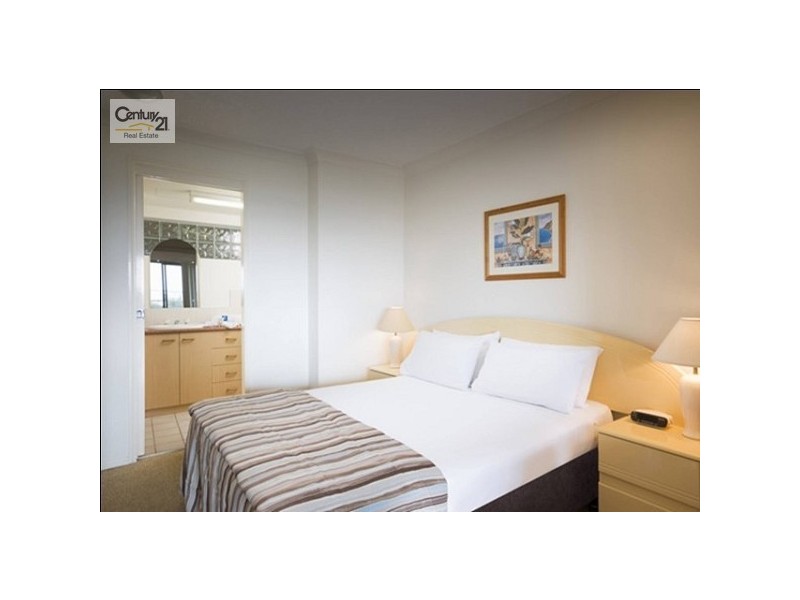 106 Marine Parade, Southport QLD 4215