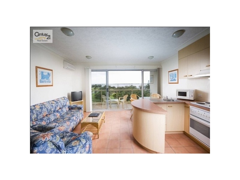 106 Marine Parade, Southport QLD 4215