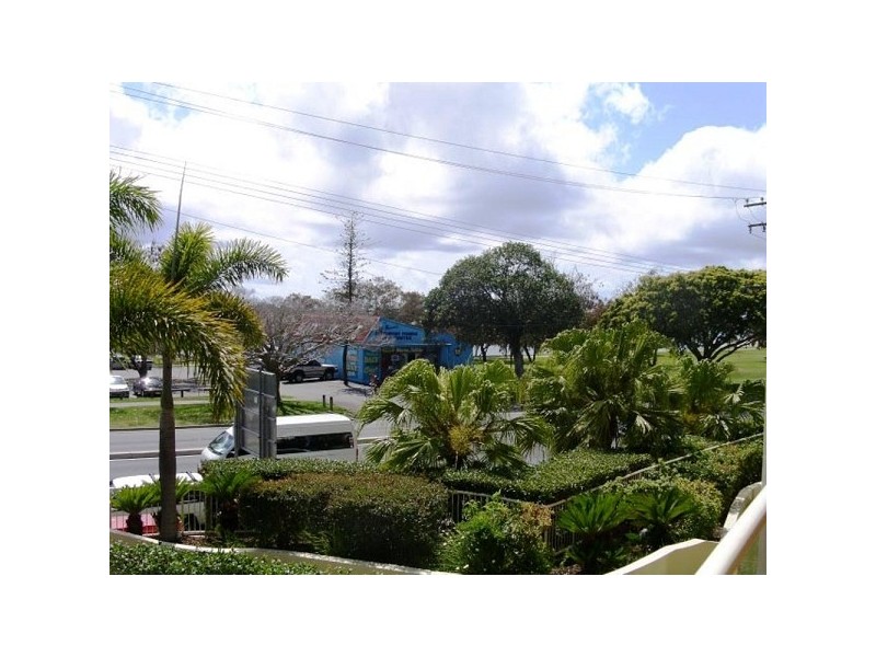 106 Marine Parade RAYS RESORT, Southport QLD 4215