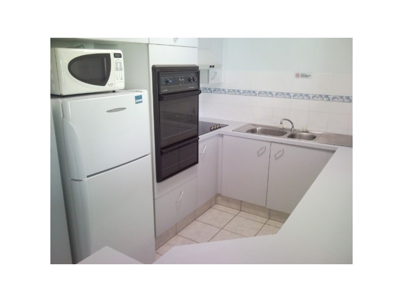 42 Beach Pde, Surfers Paradise QLD 4217