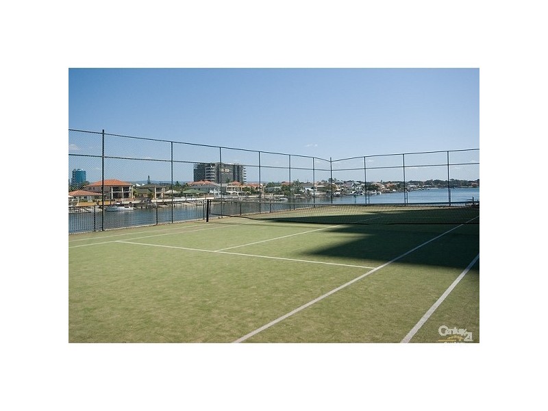 2 Riverview Pde, Condor, Surfers Paradise QLD 4217