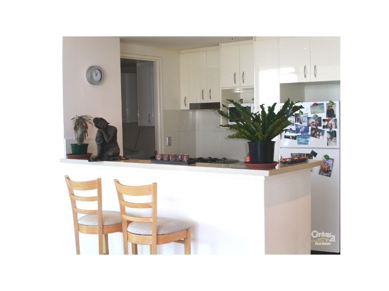 1 Brighton on Broadwater Shores  Como St, Southport QLD 4215