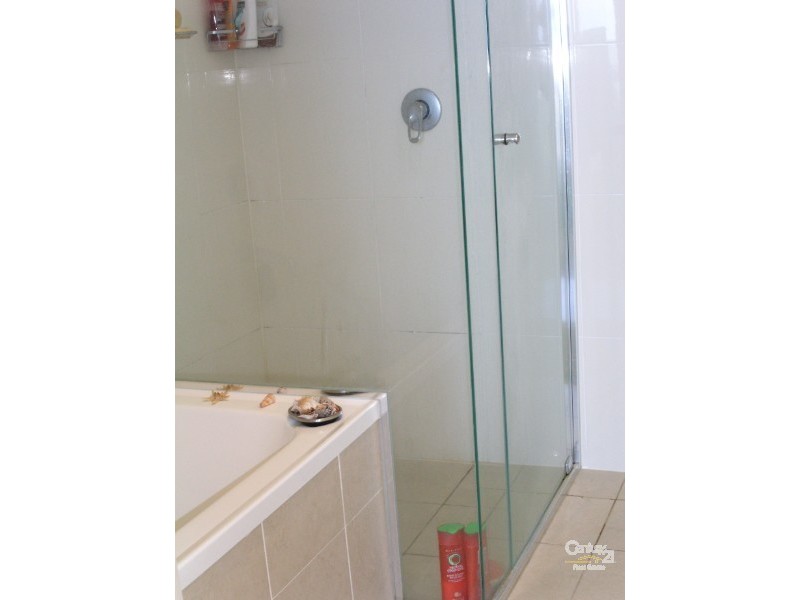 1 Brighton on Broadwater Shores  Como St, Southport QLD 4215