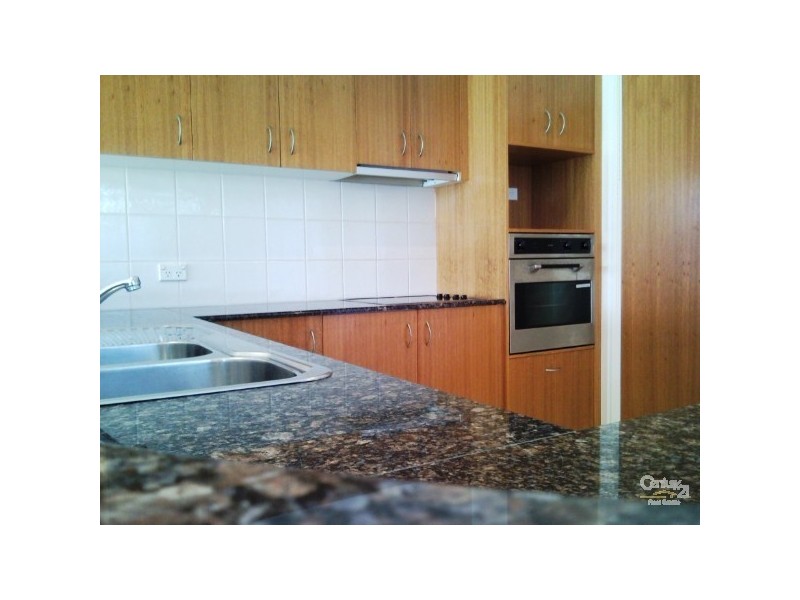 21 Paradise Island, Surfers Paradise QLD 4217