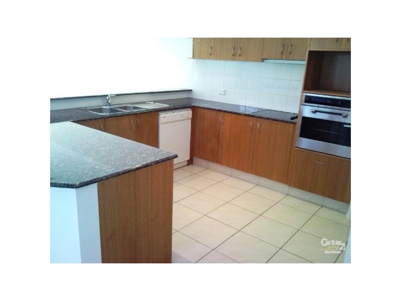 21 Paradise Island, Surfers Paradise QLD 4217