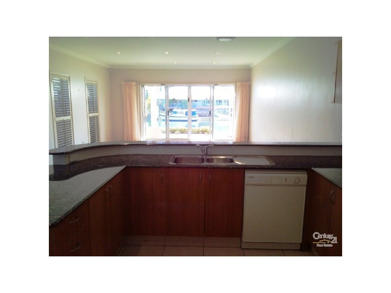 21 Paradise Island, Surfers Paradise QLD 4217