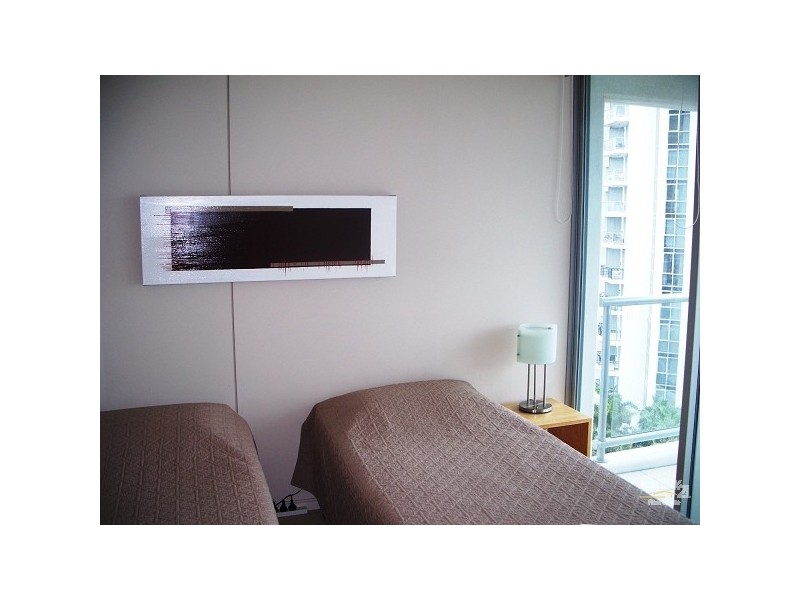 23 Ferny Avenue CHEVRON RENAISSANCE, Surfers Paradise QLD 4217