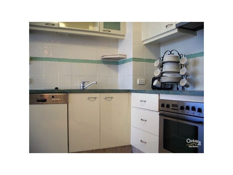 20 The Esplanade, Surfers Paradise QLD 4217