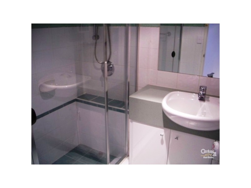 20 The Esplanade, Surfers Paradise QLD 4217