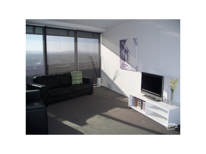 9 Ferny Avenue, Surfers Paradise QLD 4217