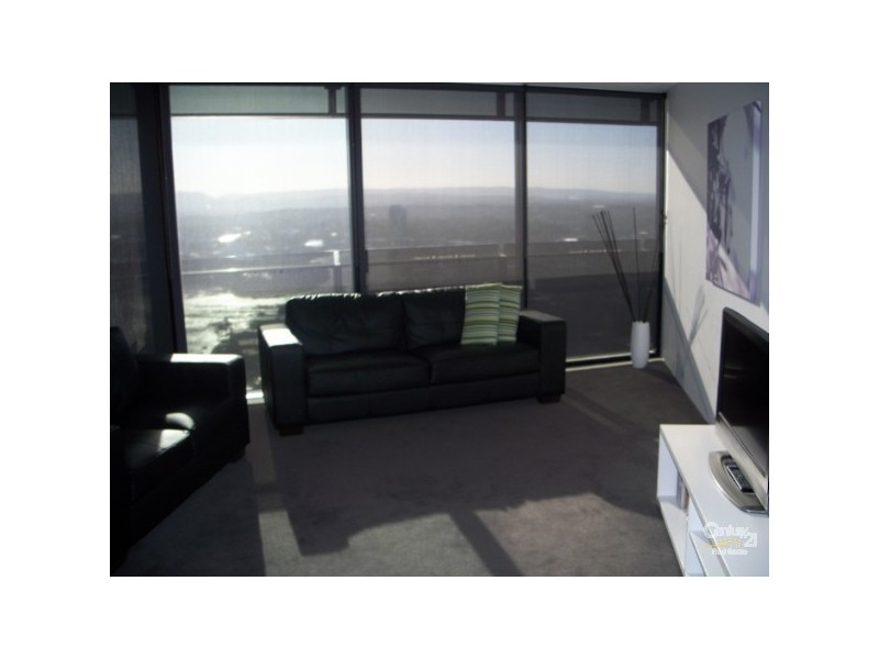 9 Ferny Avenue, Surfers Paradise QLD 4217