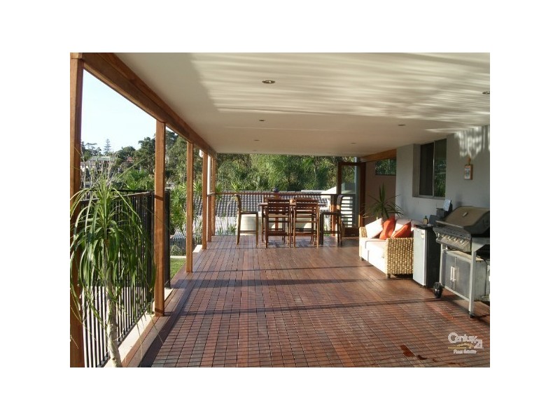 6 Tibor Court, Ashmore QLD 4214