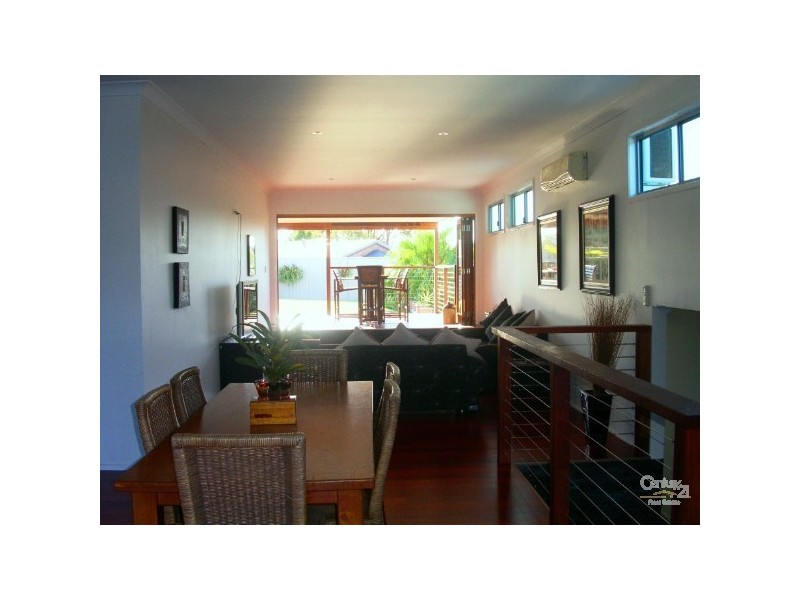 6 Tibor Court, Ashmore QLD 4214