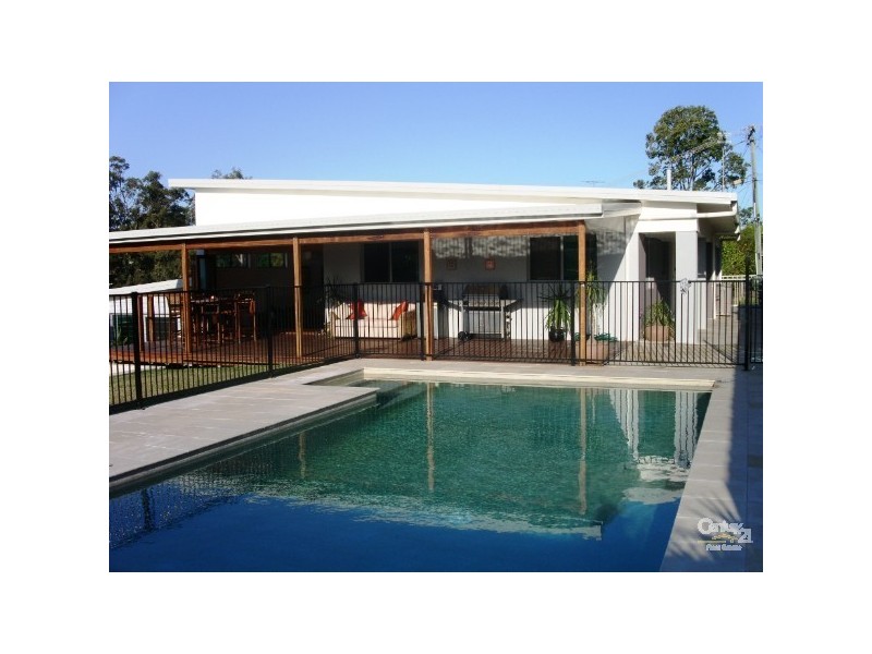 6 Tibor Court, Ashmore QLD 4214