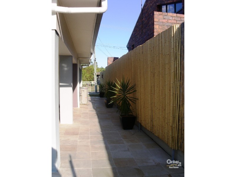 6 Tibor Court, Ashmore QLD 4214