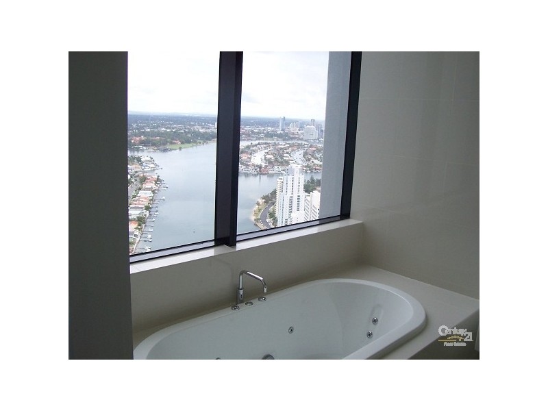 9 Ferny Avenue, Surfers Paradise QLD 4217