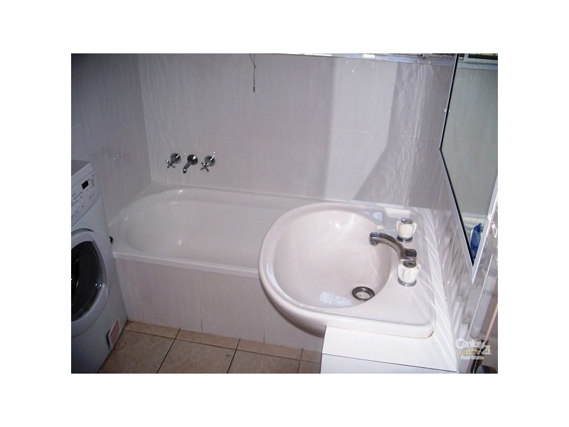 37 Peninsular Drive, Surfers Paradise QLD 4217