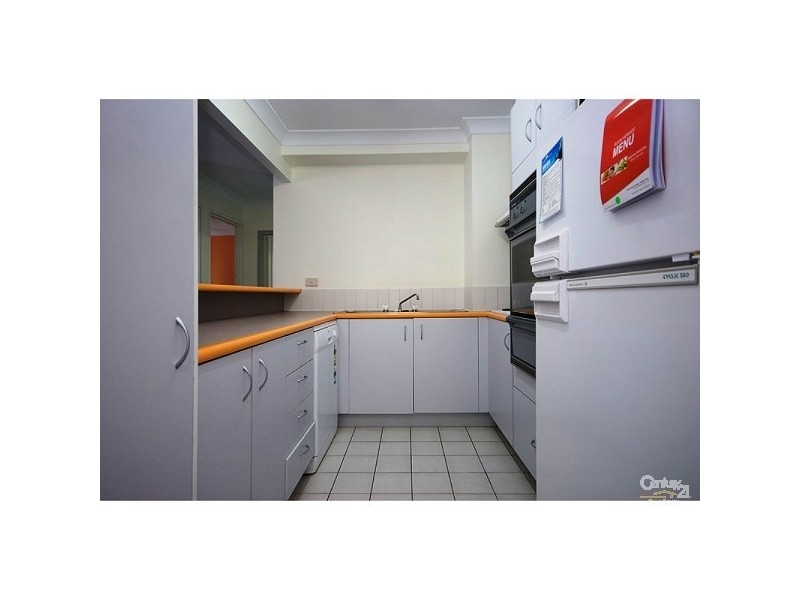 70 Remembrance Dr Surfers Plaza, Surfers Paradise QLD 4217