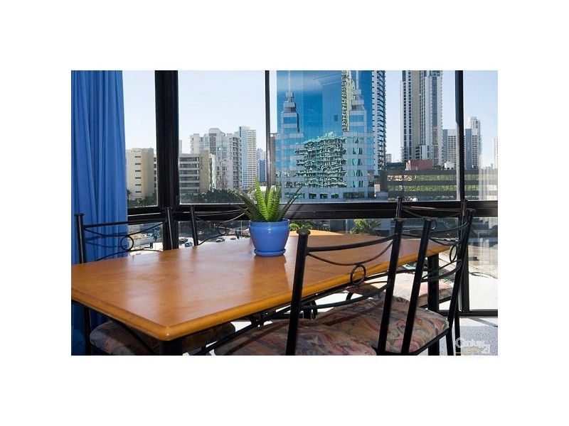 70 Remembrance Dr Surfers Plaza, Surfers Paradise QLD 4217