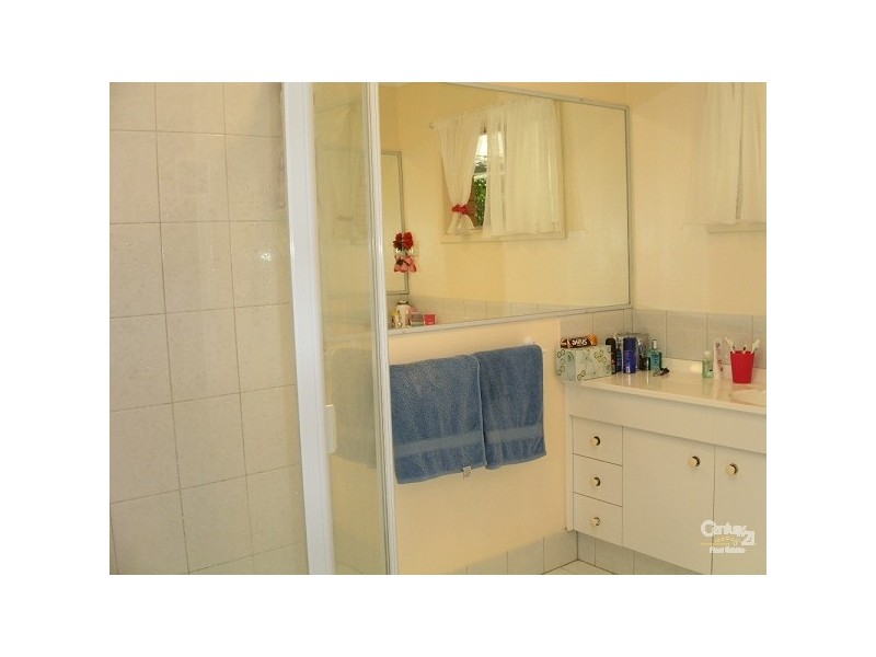 20 Brindisi Avenue, Isle Of Capri QLD 4217