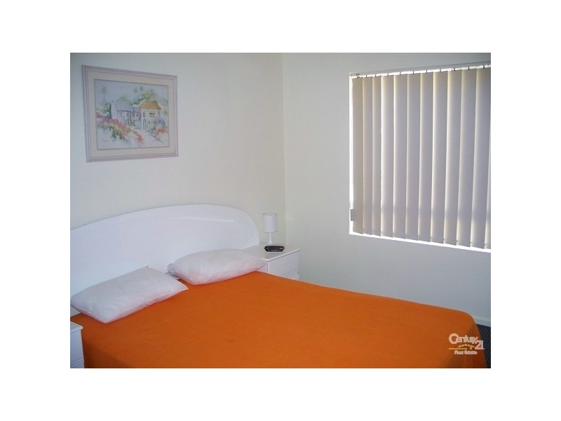 35 Palm Avenue BAY LODGE, Surfers Paradise QLD 4217