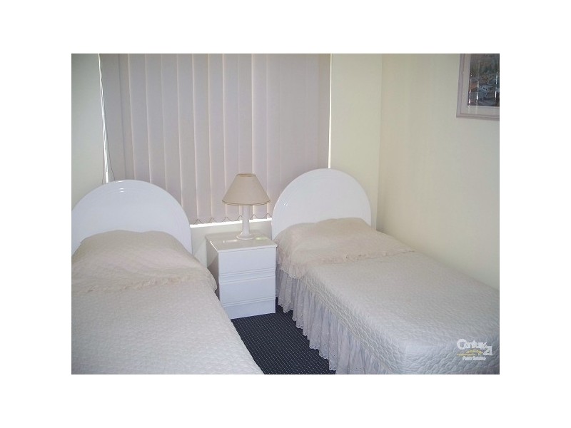 35 Palm Avenue BAY LODGE, Surfers Paradise QLD 4217