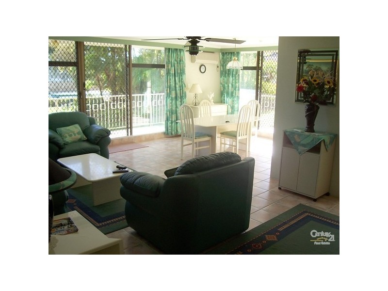 33/4 Thornton St, Surfers Paradise QLD 4217