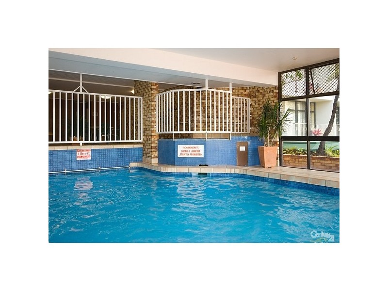 33 Thornton St, Surfers Paradise QLD 4217