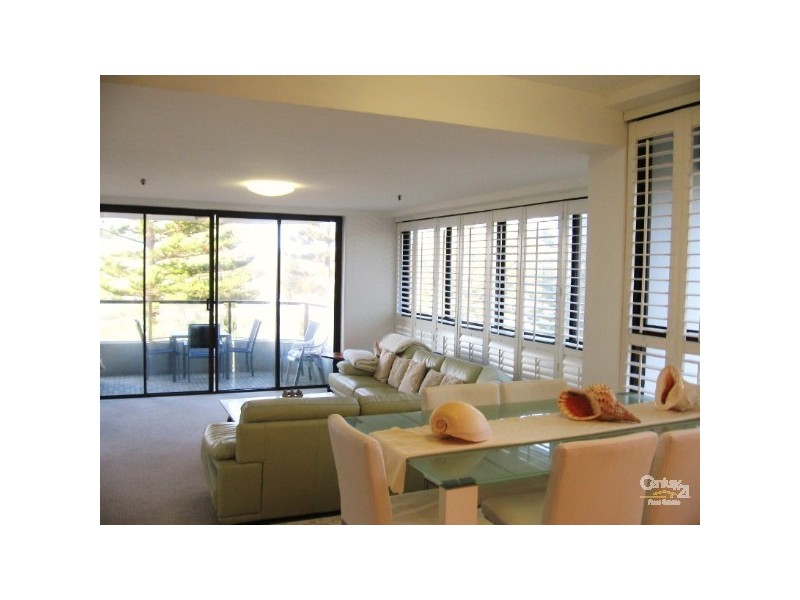 14 Macarthur Parade, Main Beach QLD 4217