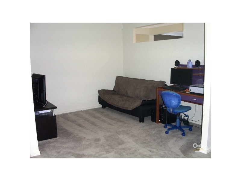 27 RHODIUM CRESCENT, Hope Island QLD 4212