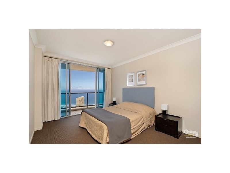 23 Ferny Avenue, Surfers Paradise QLD 4217