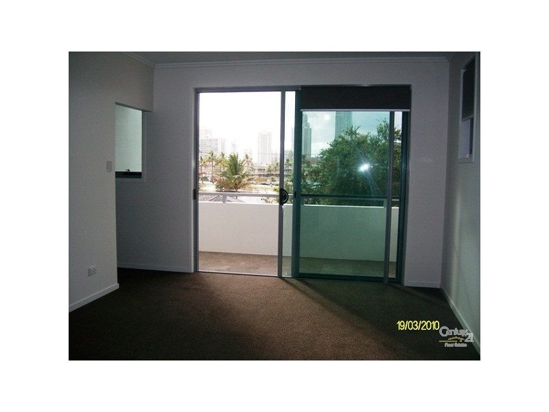 34 Sunrise Blvd, Surfers Paradise QLD 4217