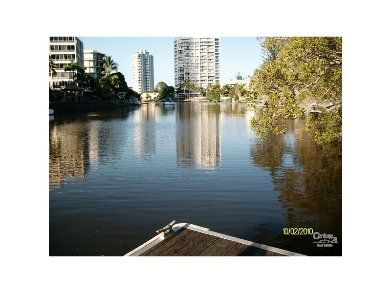 70/706 Remembrance Drive, Surfers Paradise QLD 4217